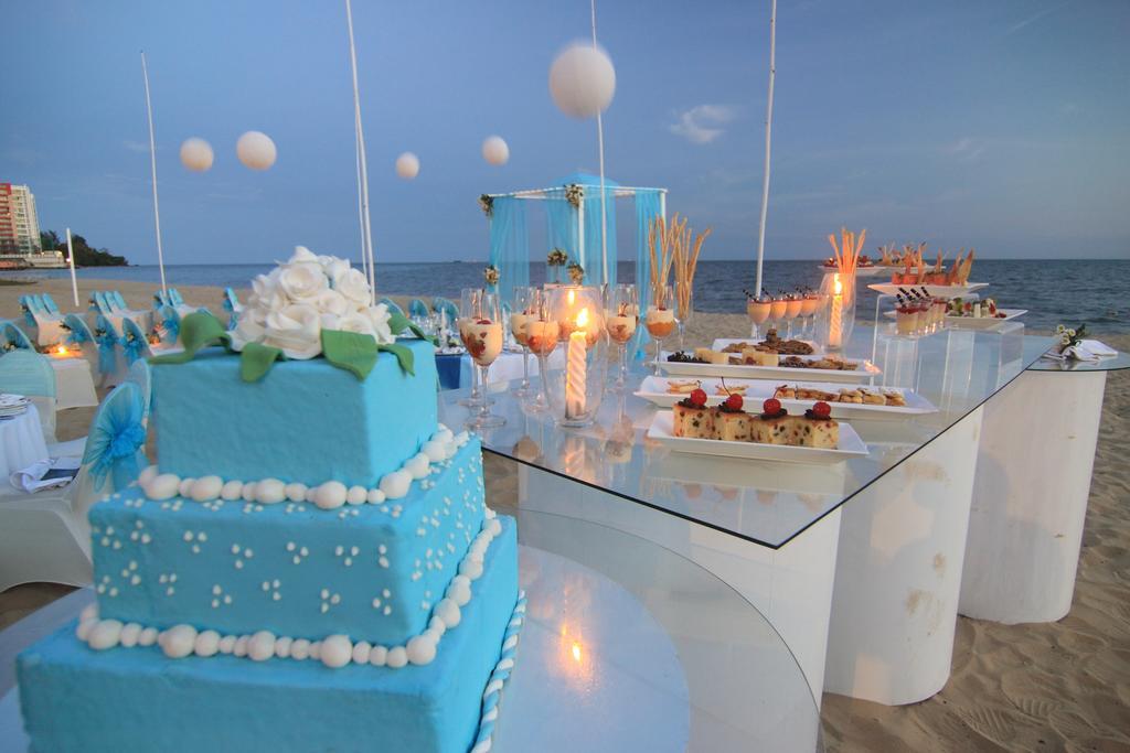 Le Grandeur Hotel Balikpapan Zewnętrze zdjęcie