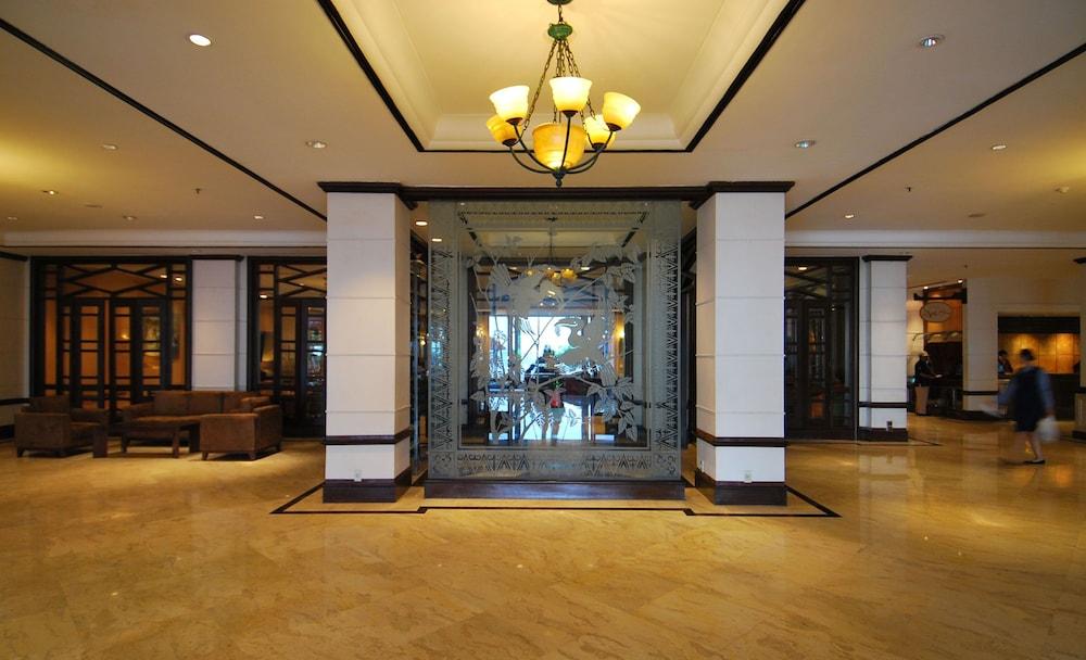 Le Grandeur Hotel Balikpapan Zewnętrze zdjęcie