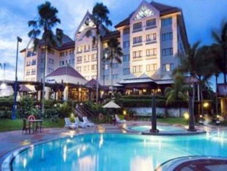 Le Grandeur Hotel Balikpapan Zewnętrze zdjęcie