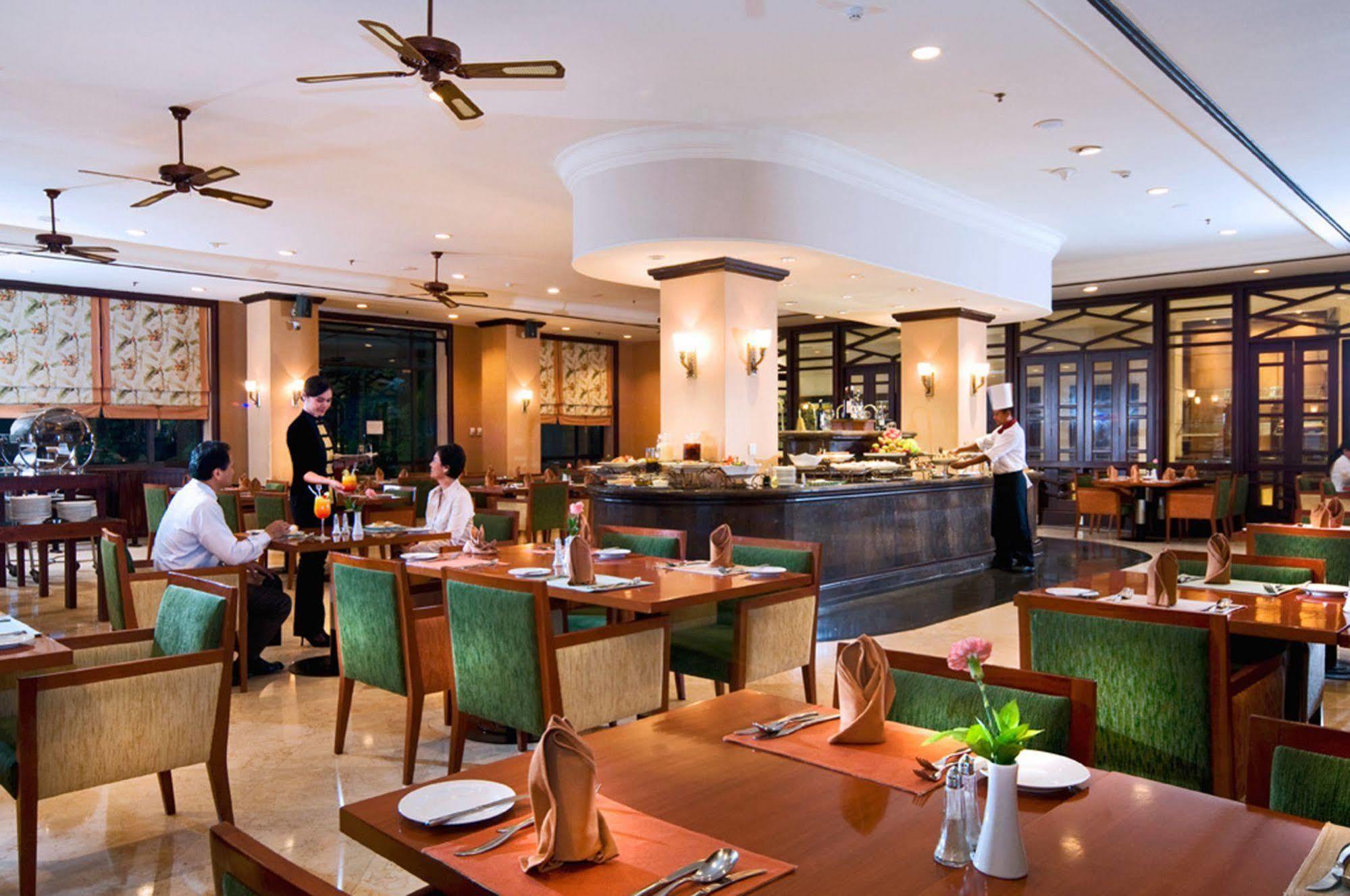 Le Grandeur Hotel Balikpapan Zewnętrze zdjęcie