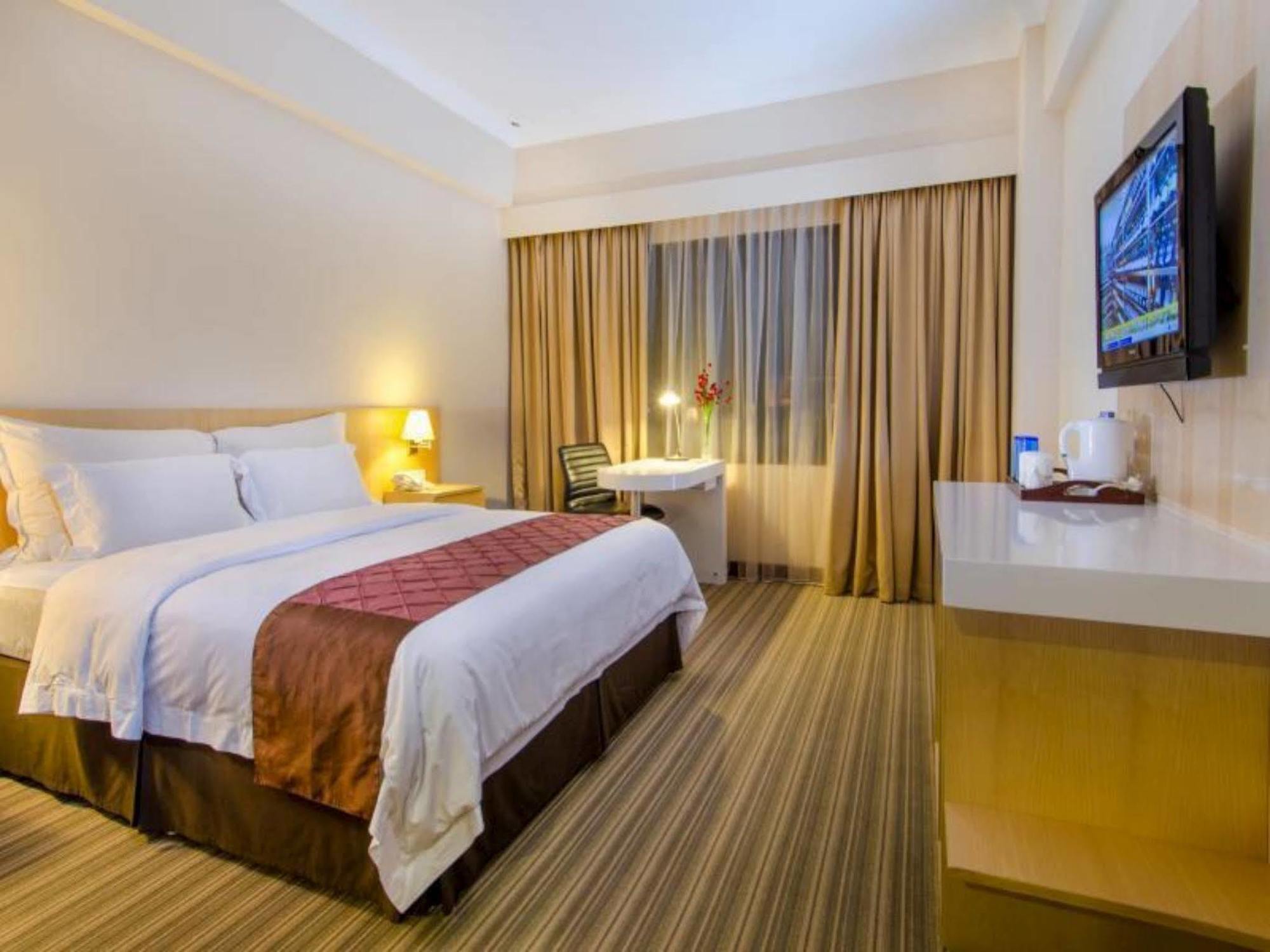 Le Grandeur Hotel Balikpapan Zewnętrze zdjęcie