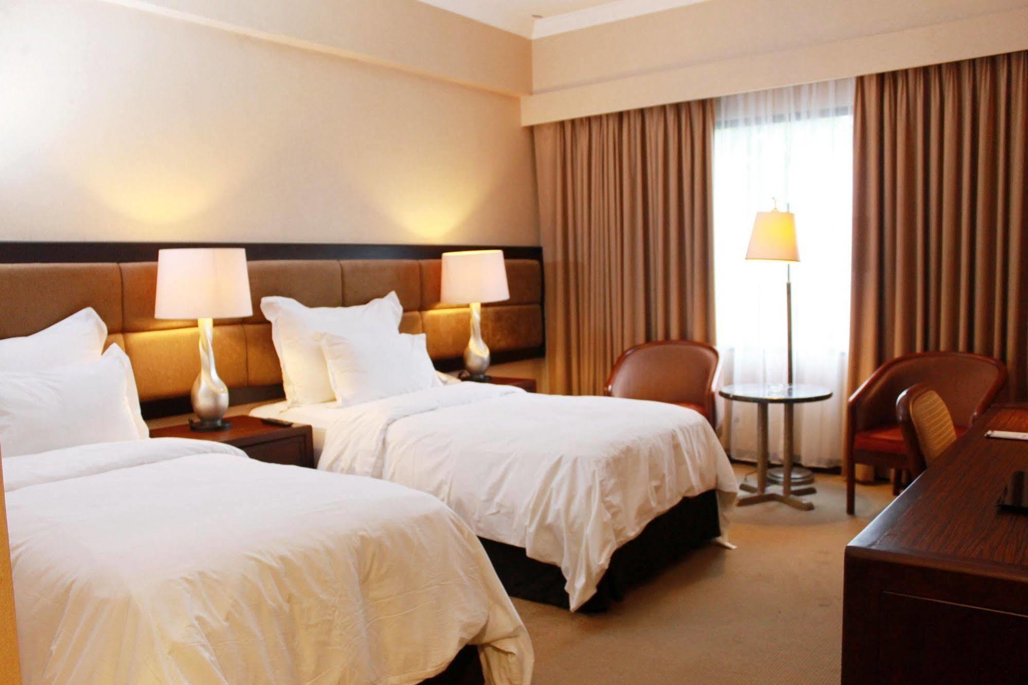 Le Grandeur Hotel Balikpapan Zewnętrze zdjęcie