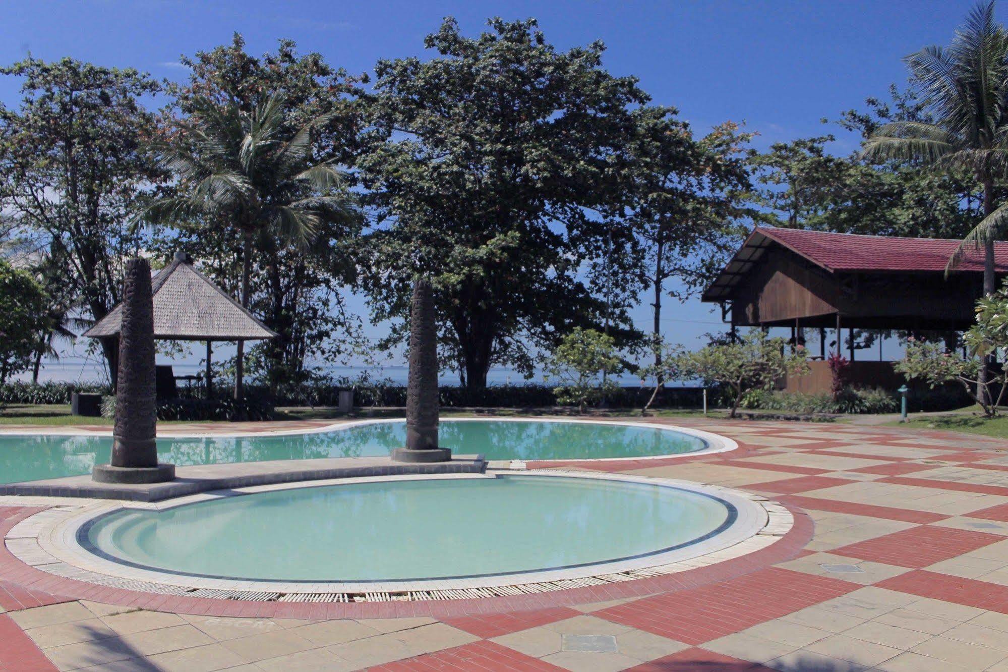 Le Grandeur Hotel Balikpapan Zewnętrze zdjęcie